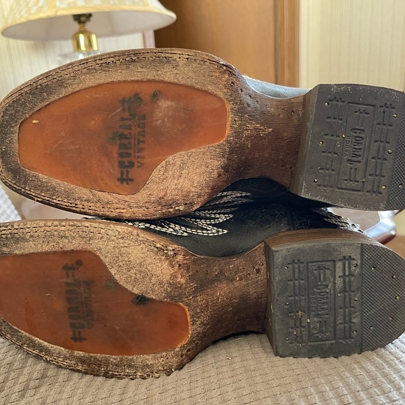 Corral Western Dress Cowboy Boots - Picture 5 of 6